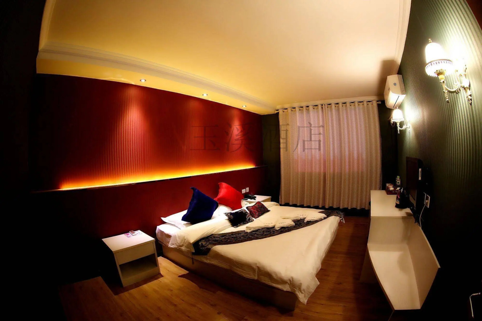 Yuxi Hotel