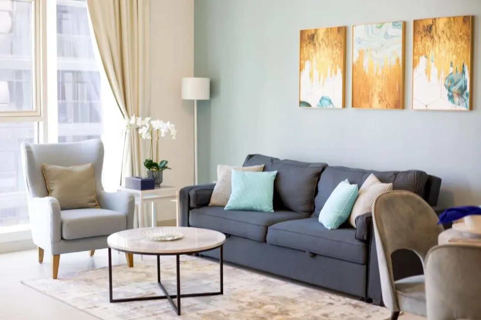 Capital Living On Reem: The Bridges