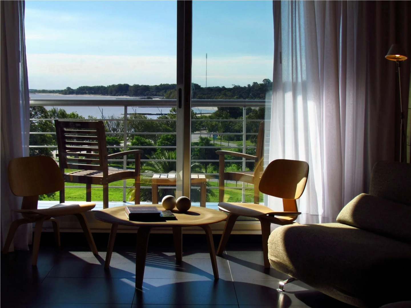 Costa Colonia - Riverside Boutique Hotel