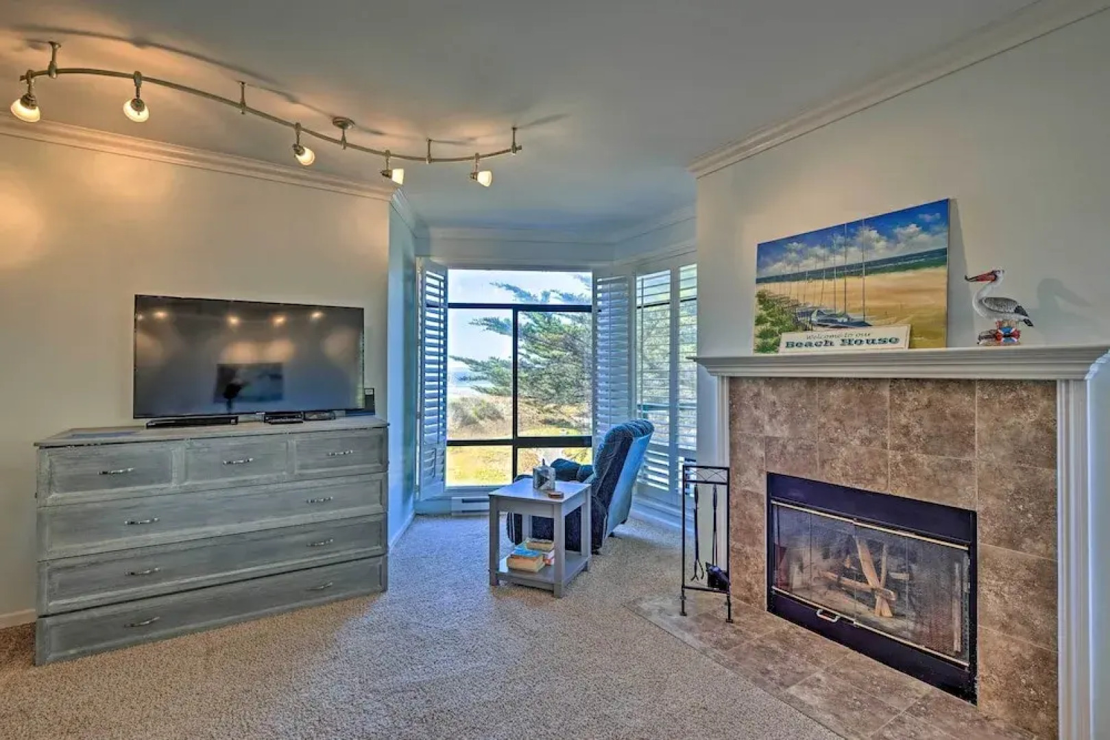 Beachfront Pajaro Dunes Condo w/ Bay Views!