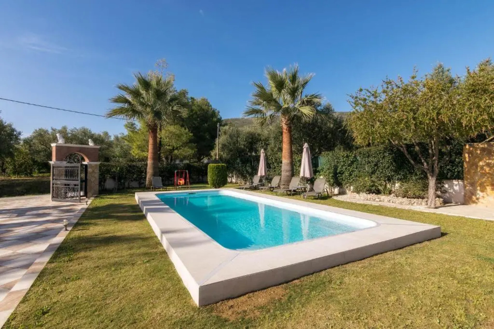 Fontana Holiday Home