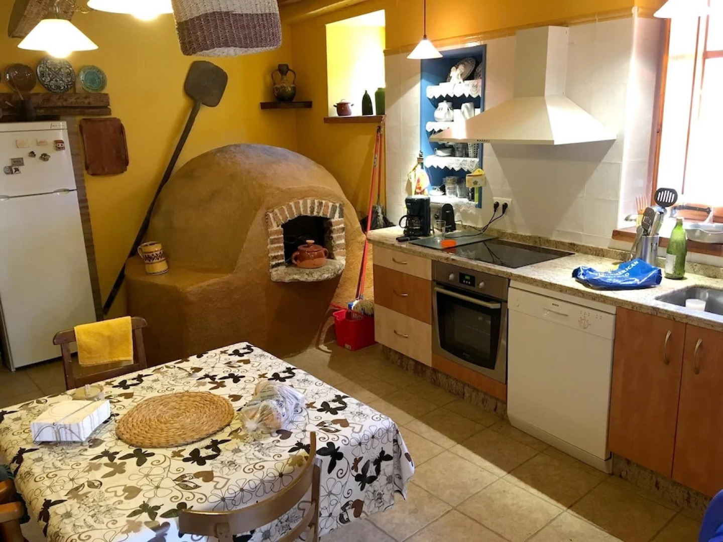 House With 4 Bedrooms in Veguellina de Órbigo, With Furnished Terrace