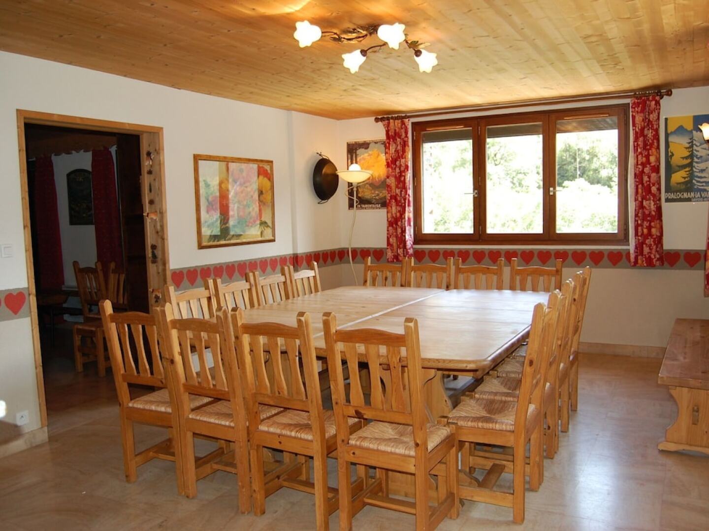 Beautiful Chalet in Champagny-en-vanoise With Sauna