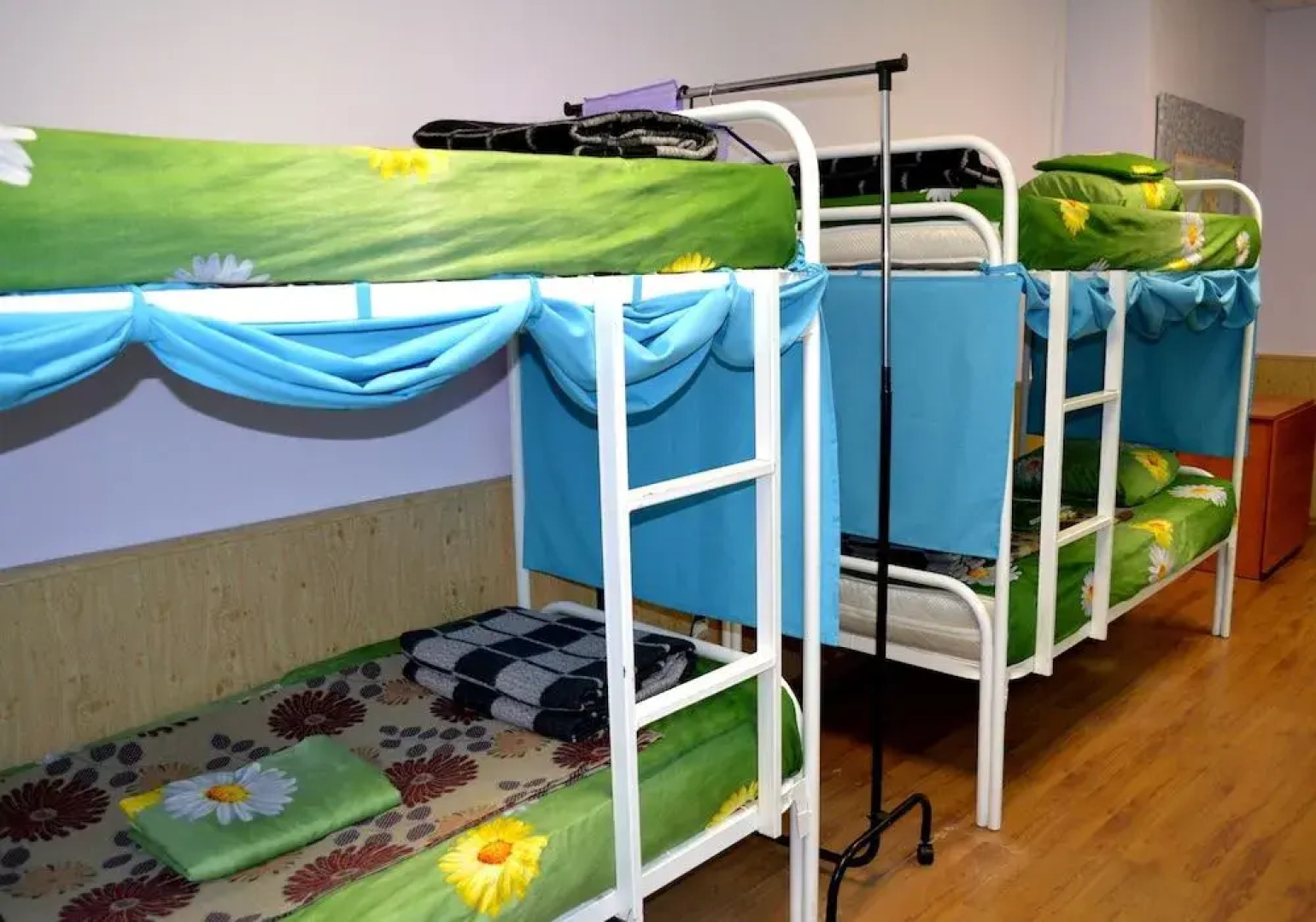 «Неразлучники» - Хостел