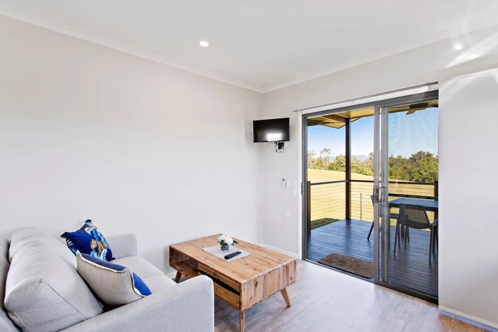 Valley Cabins By The Creek