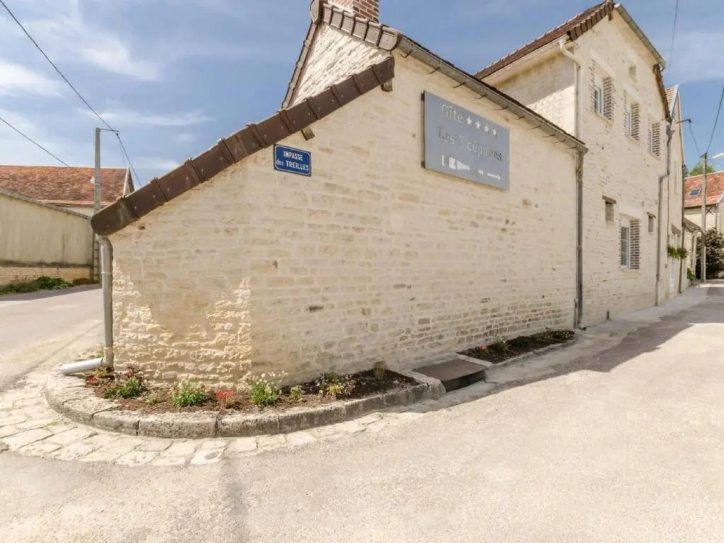 Gîte Balnot-sur-Laignes, 7 pièces, 15 personnes - FR-1-543-188