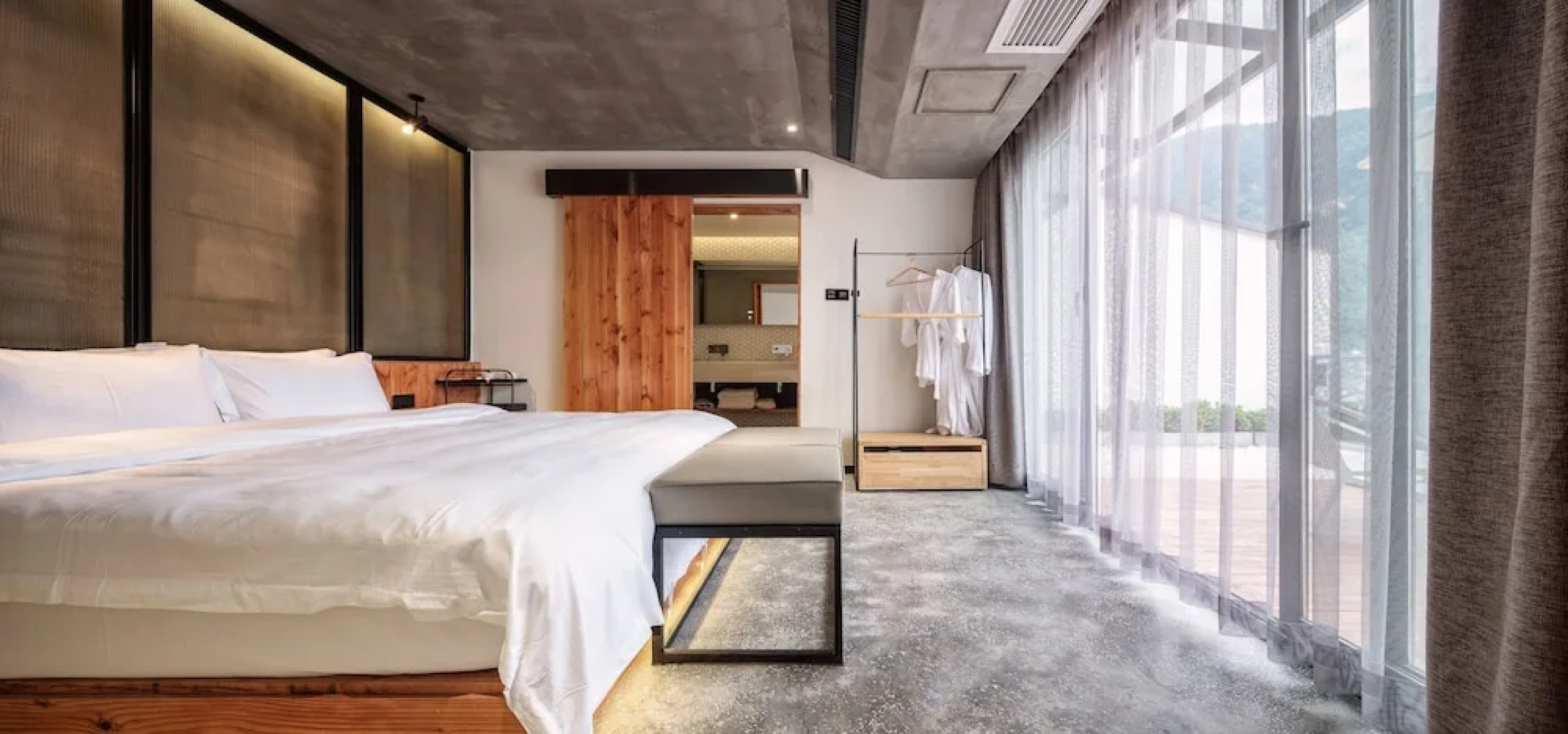 Zhangjiajie SIXX Hotel