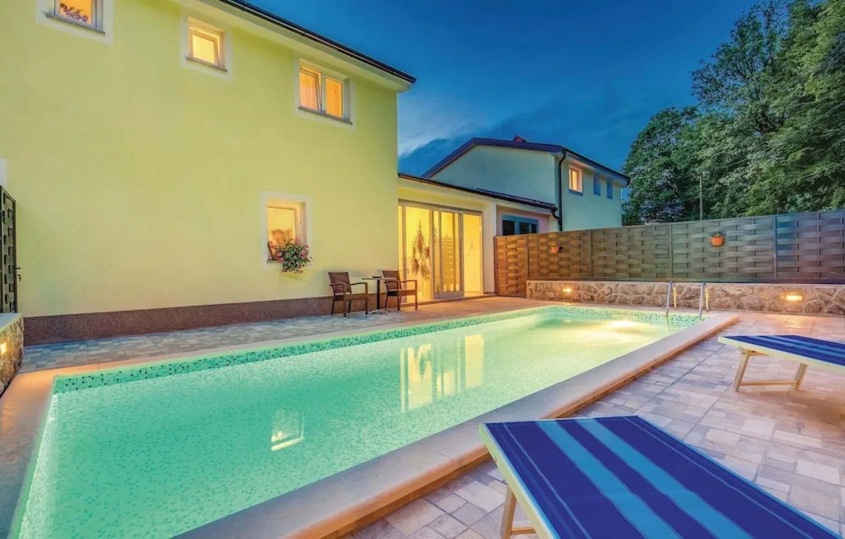 Amazing Home in Jurdani With Wifi and 4 Bedrooms