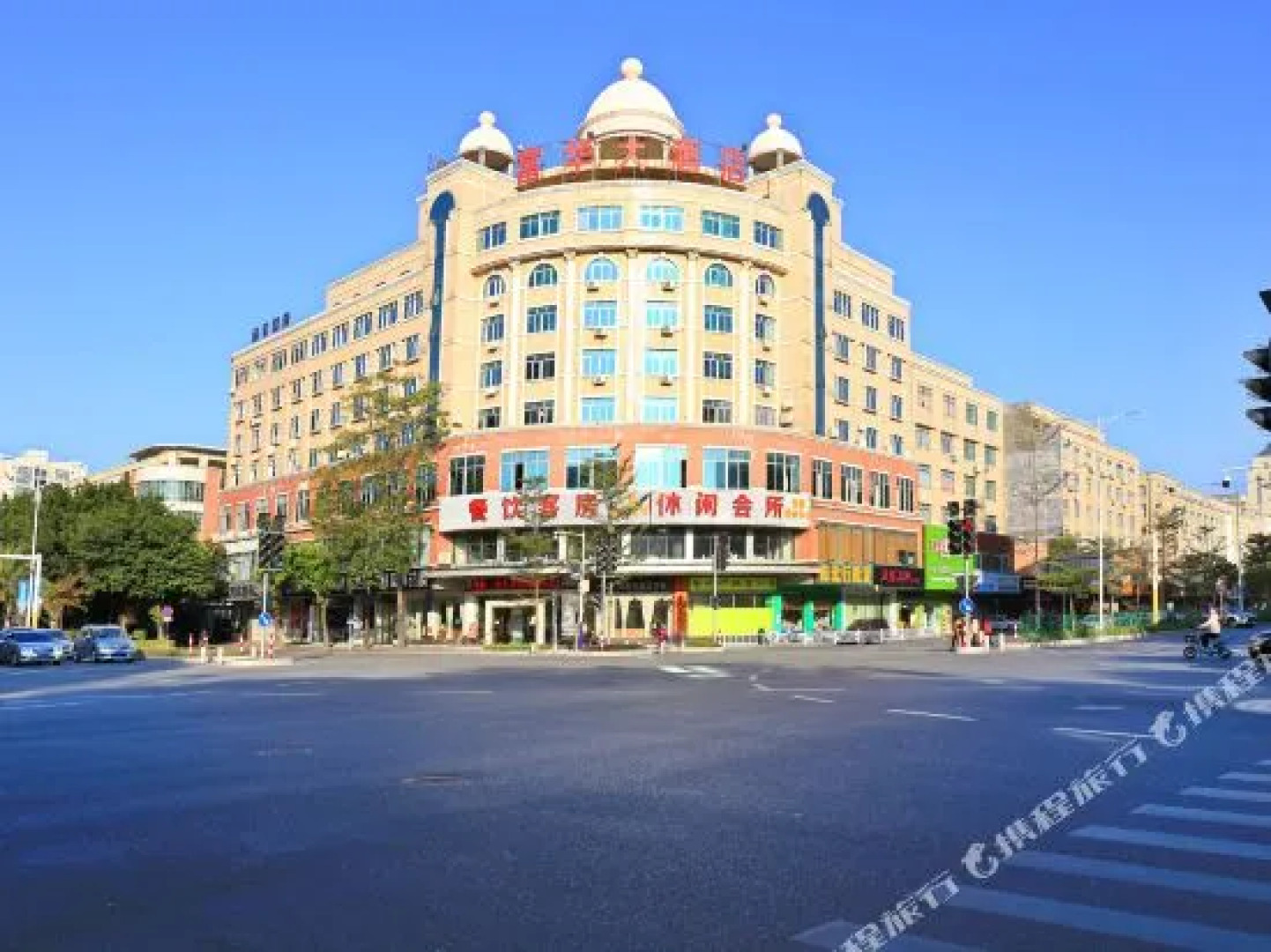 Sainan Hotel (Yangjiang Yueyun Bus Terminal)