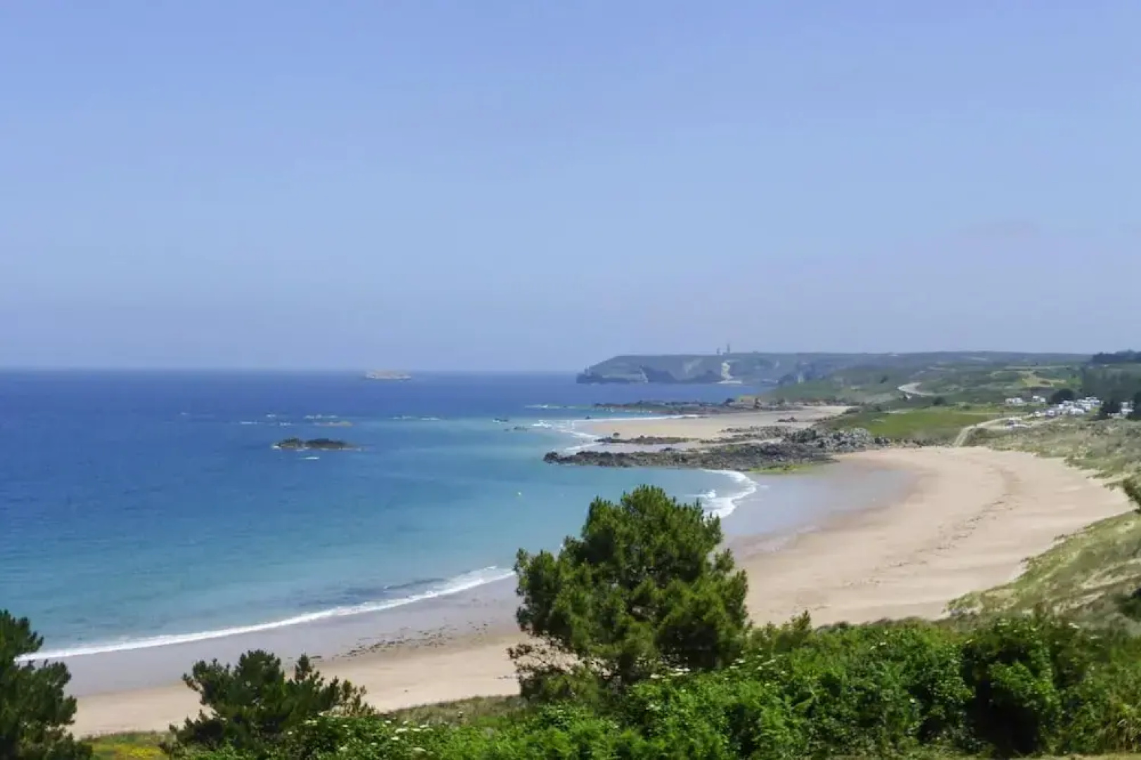 Nice Holiday Flat, 100 m From the Beach, Erquy