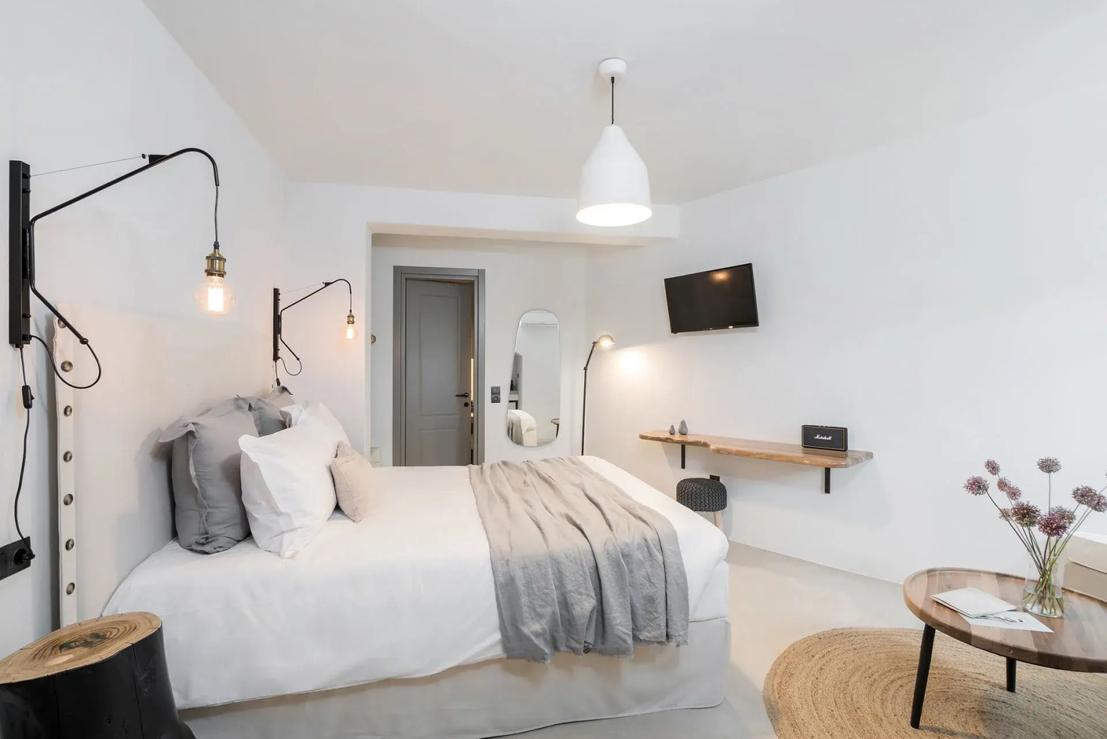 Chora Kythnos Suites