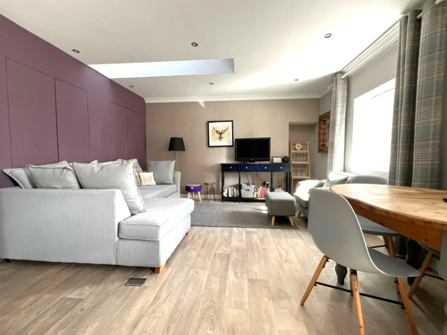 Thistle Apartment, Main street, Golspie