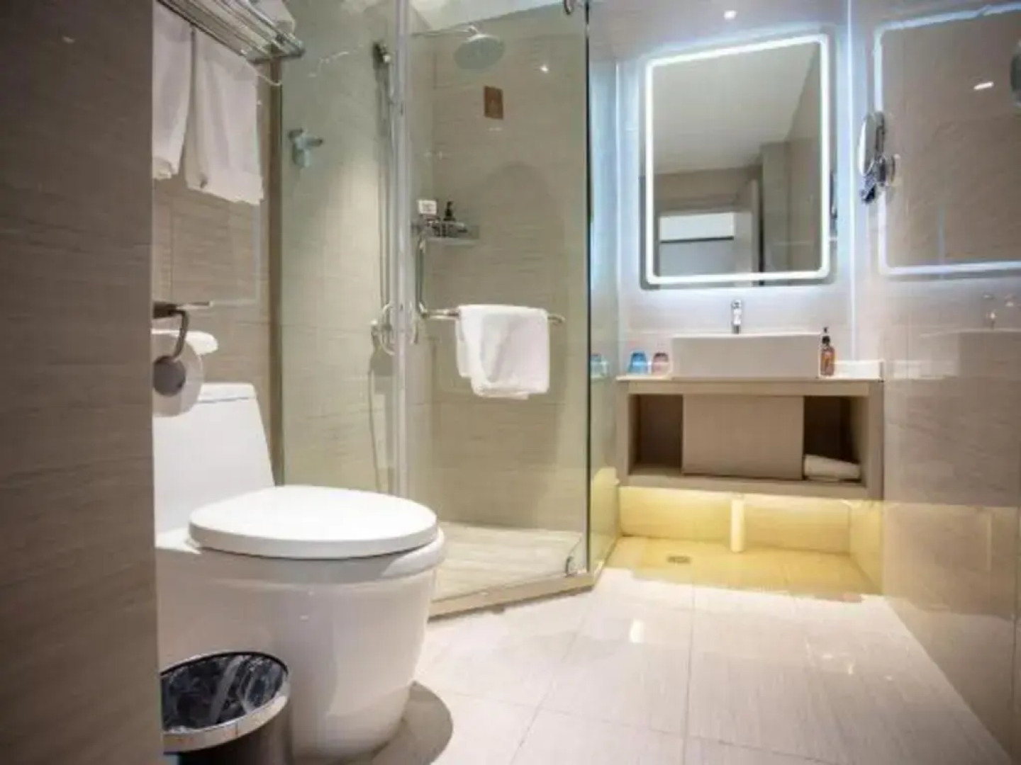 GYA Shanghai Jiangpu Hotel