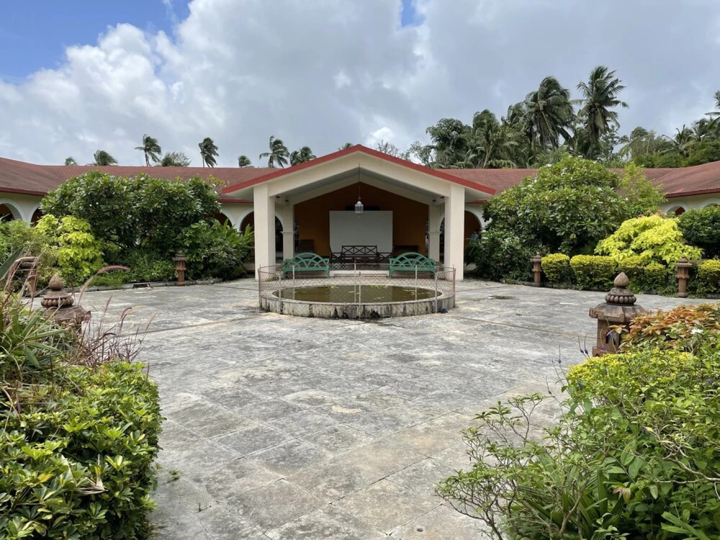 The Kihim Courtyard Rosakue Partner Home