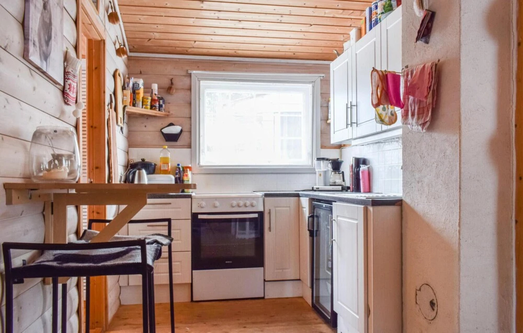 Awesome Home in Hægeland With 3 Bedrooms and Jacuzzi