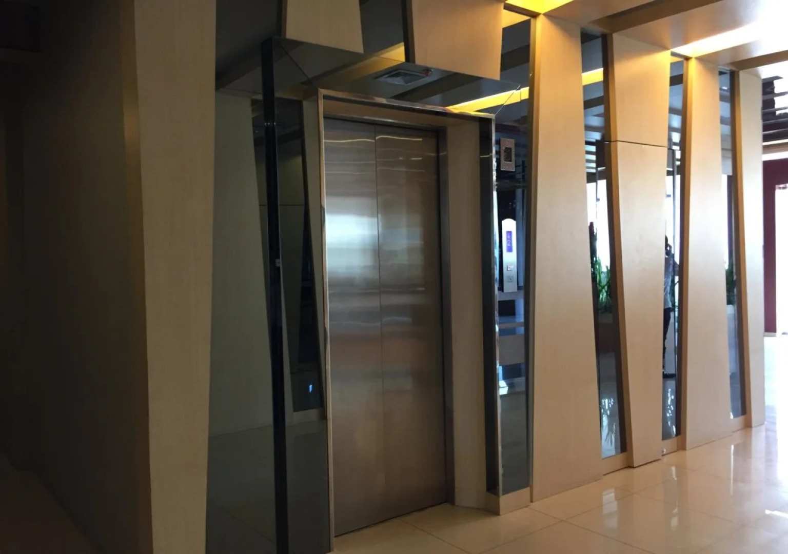 The L Hotel Entertainment