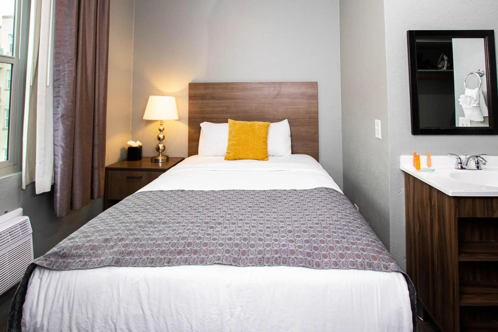 Urban Boutique Hotel