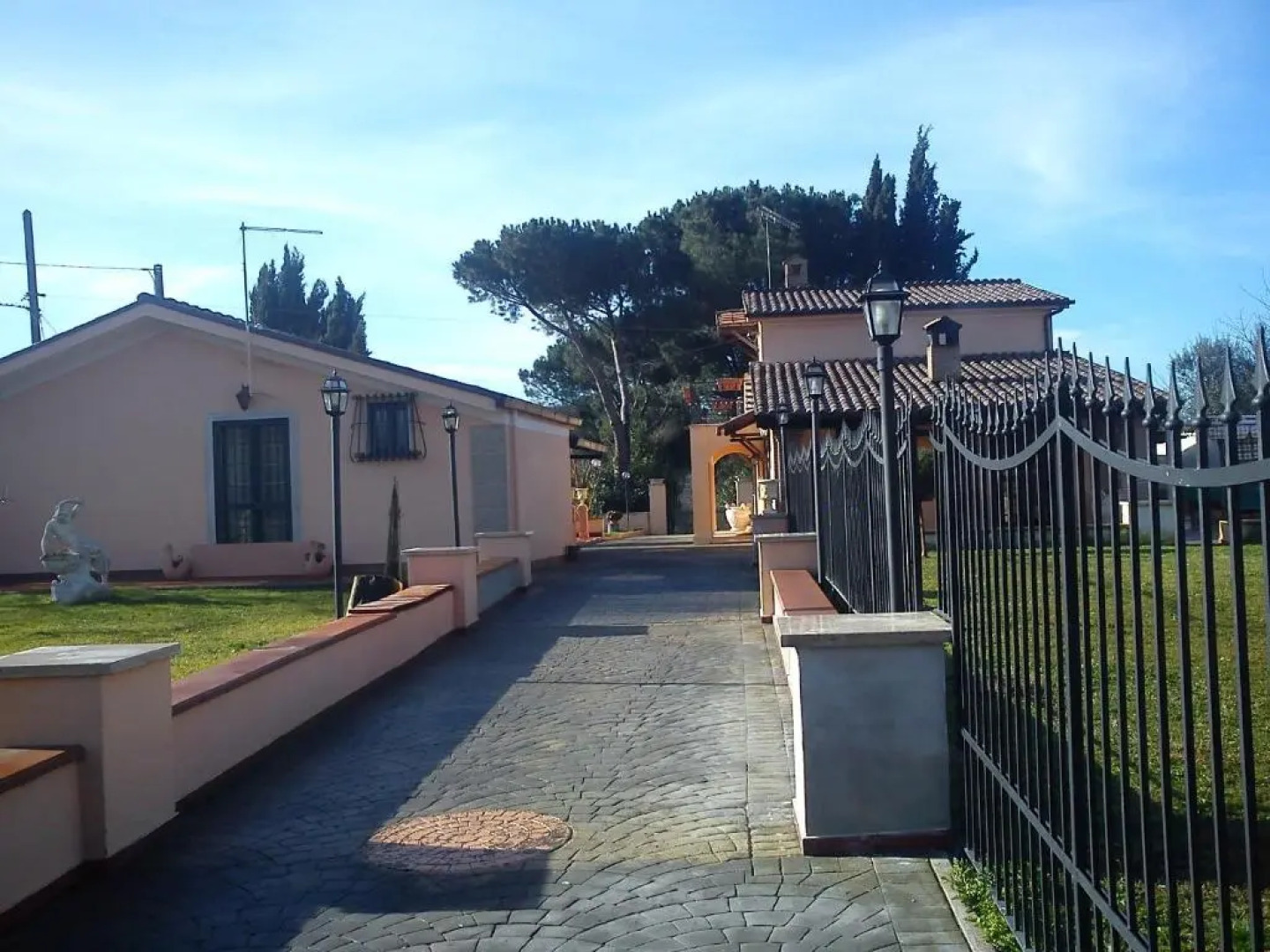 Villa Paradise Resort