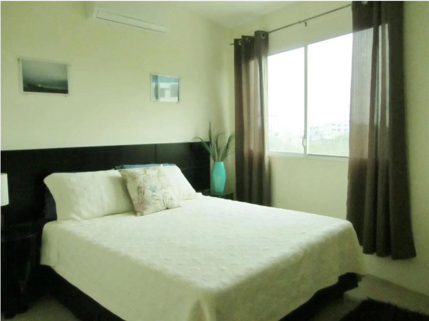 ME Hotel in Montañita Estates