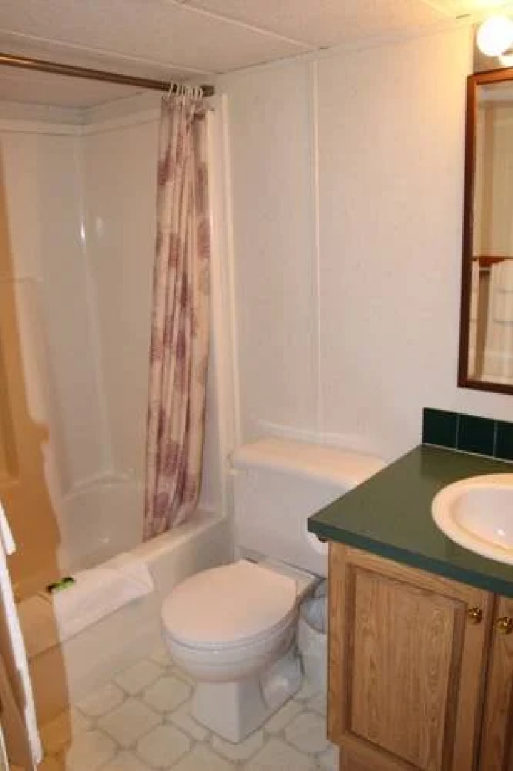 Dutch Lake Resort & RV Park