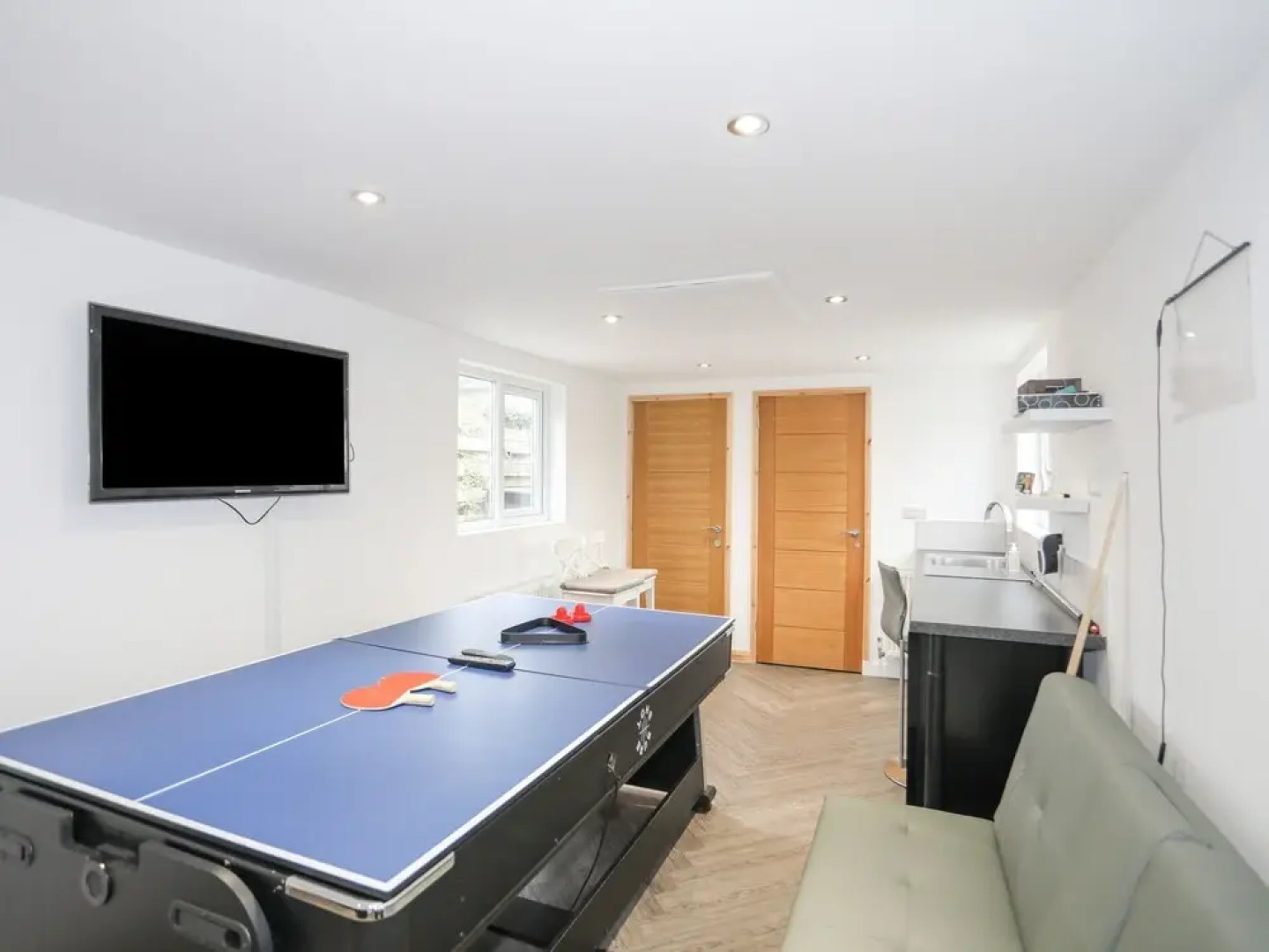 Clydfan, No 1 Trearddur Road