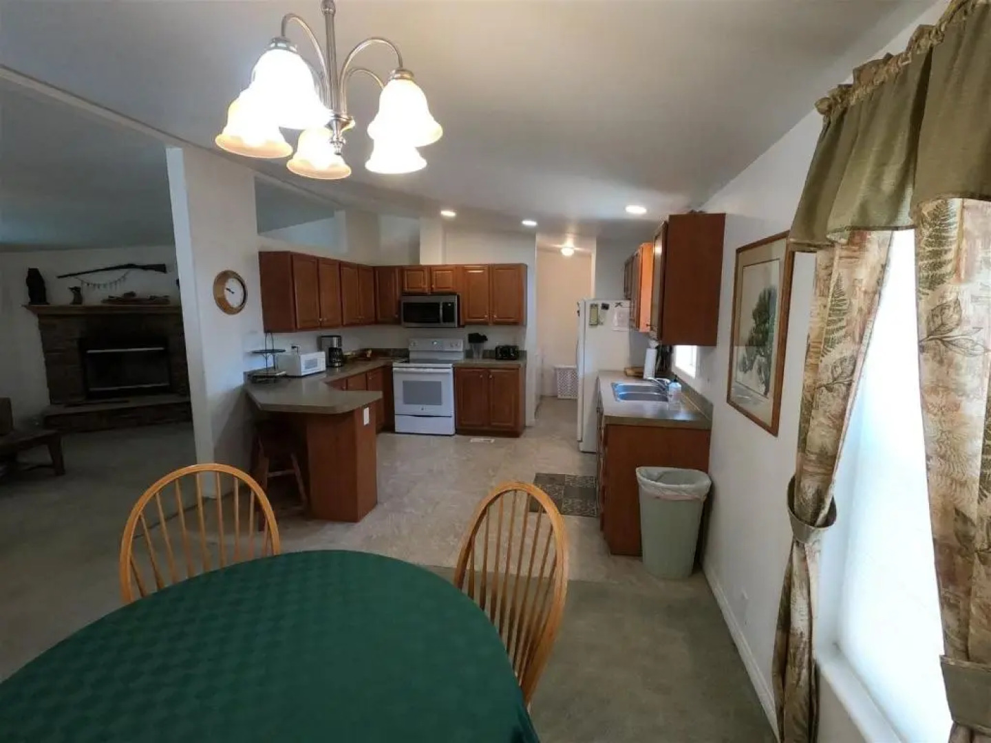 Kenton House - 3BR/2BA - Vacation Home