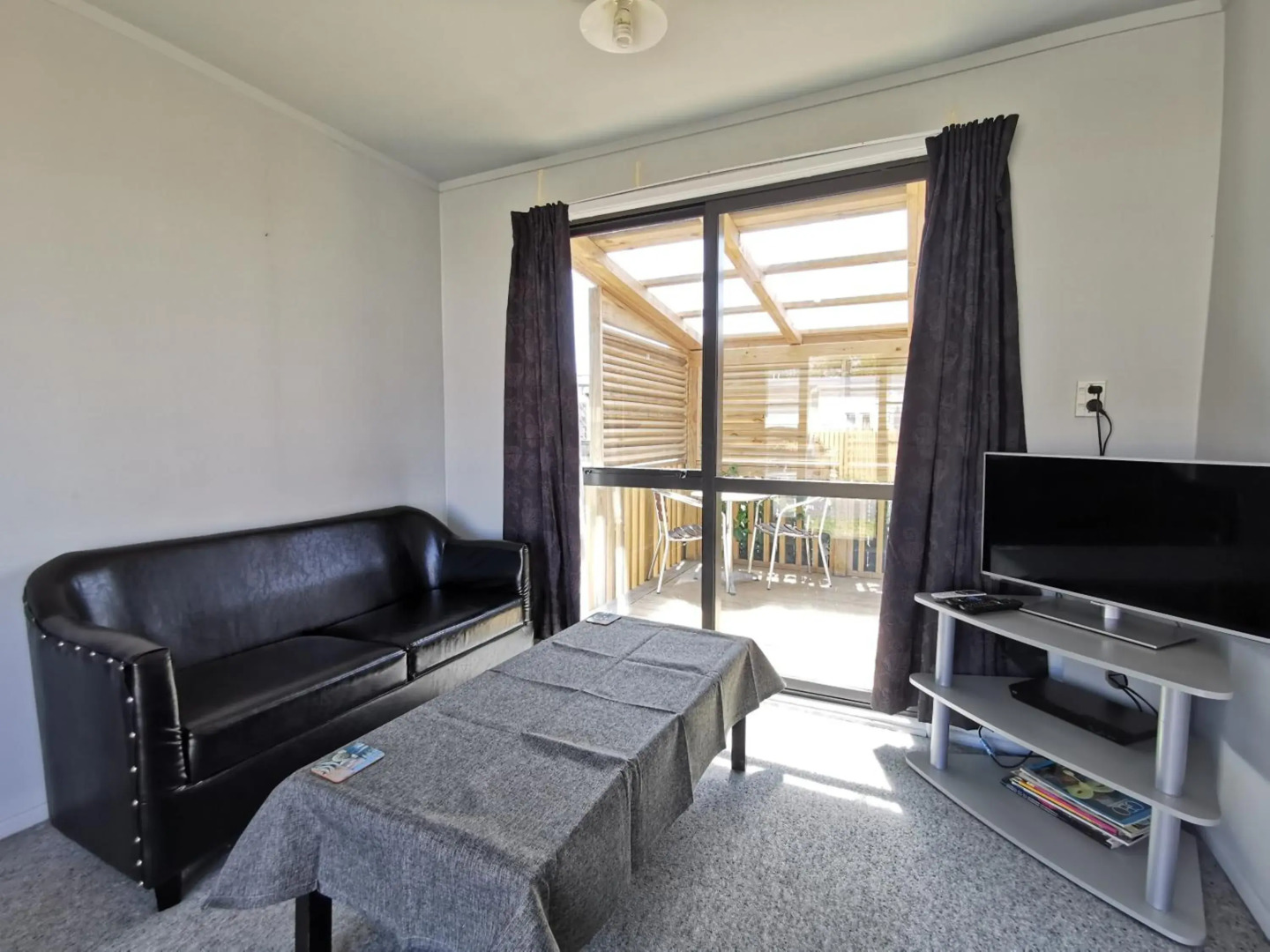 Parakai Geothermal Motel