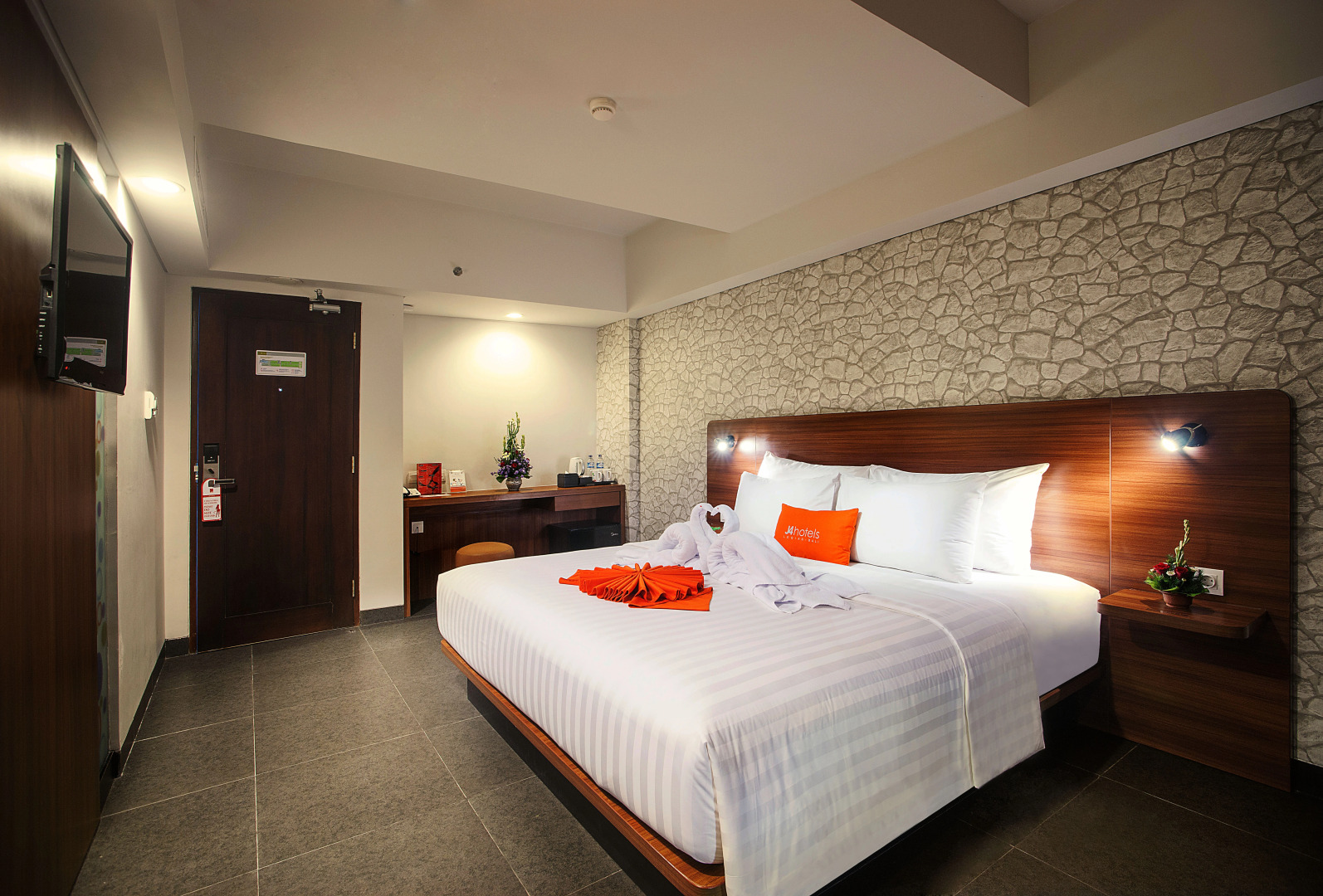 J4 Hotels Legian