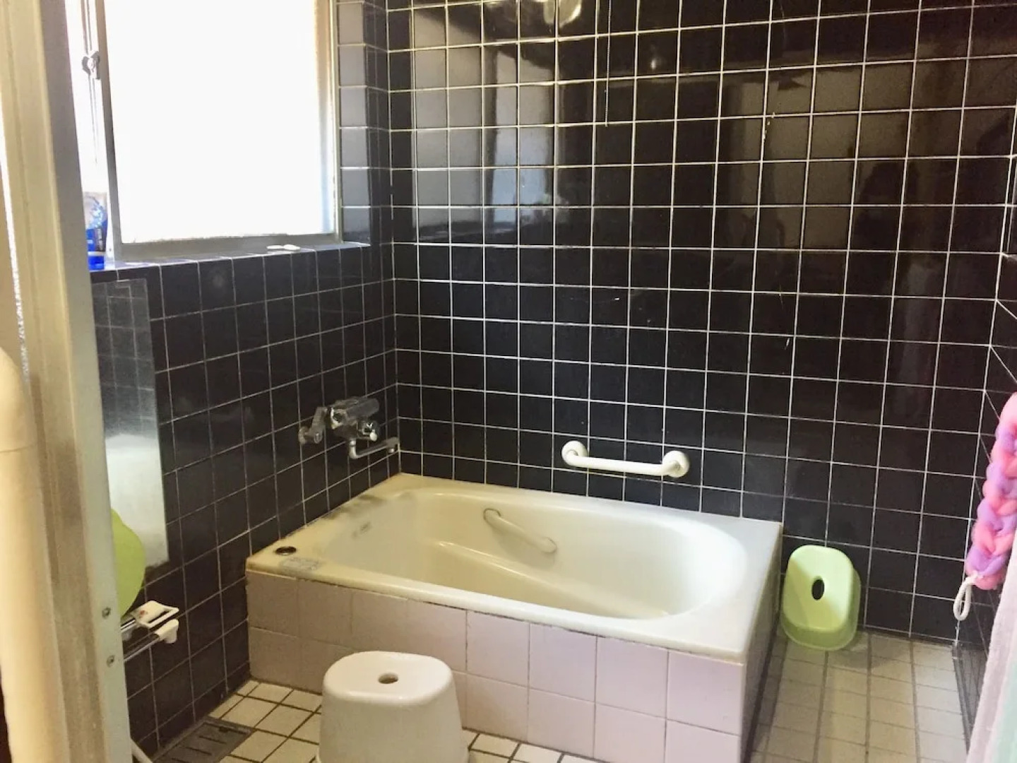 Guest House Face to Face