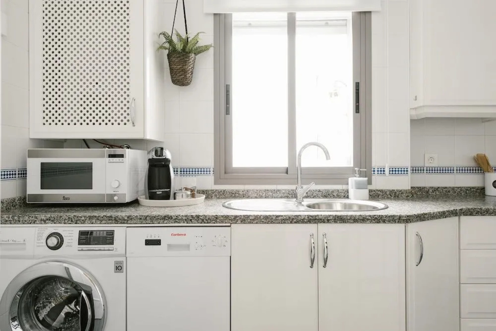 Sevilla Apartments Muro