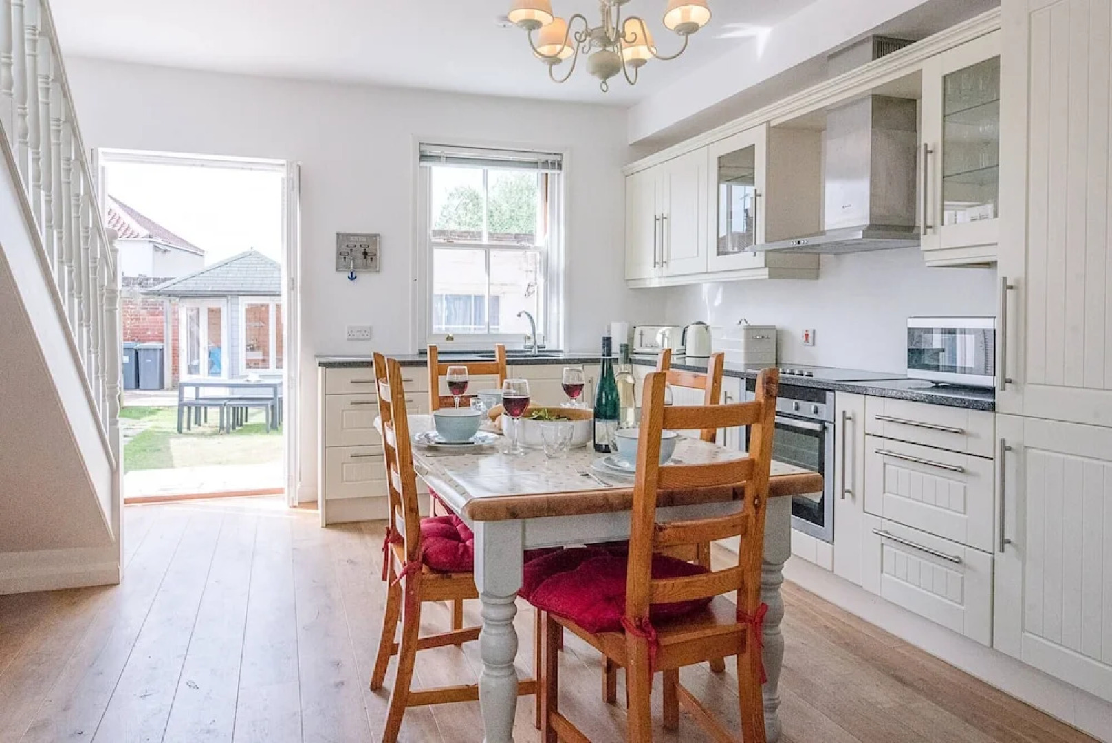 Longshore, Aldeburgh