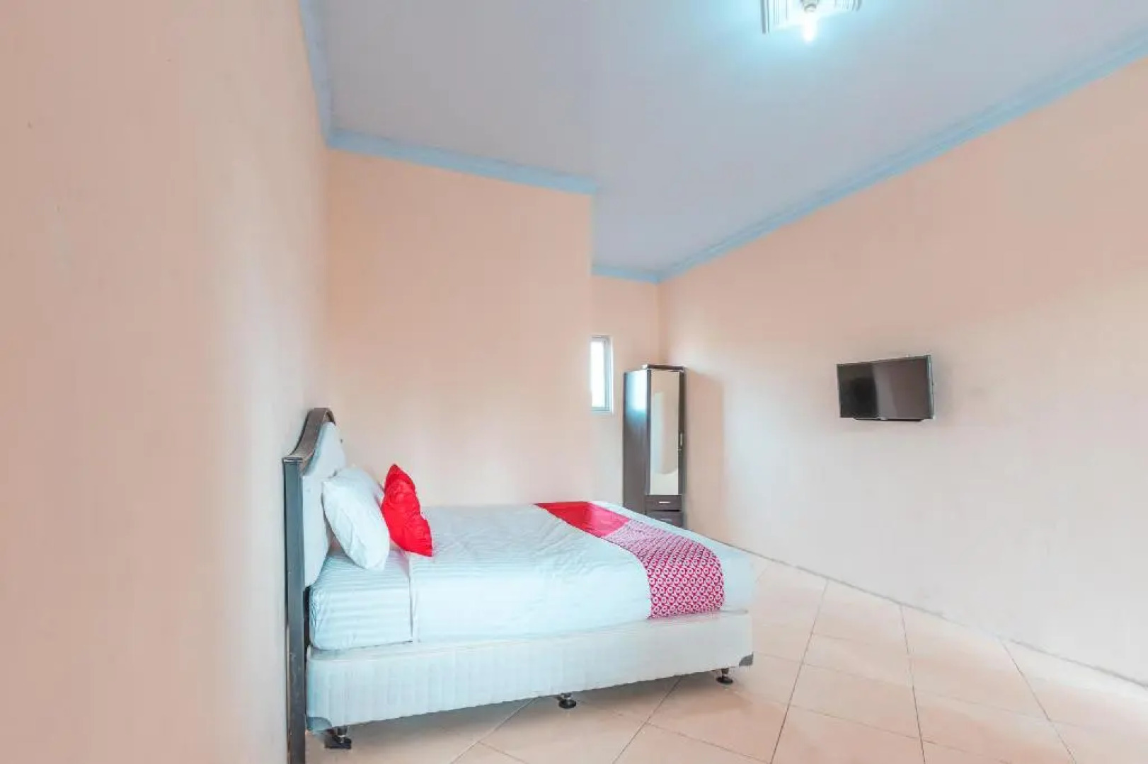 OYO 2137 D'colonel Residence Syariah