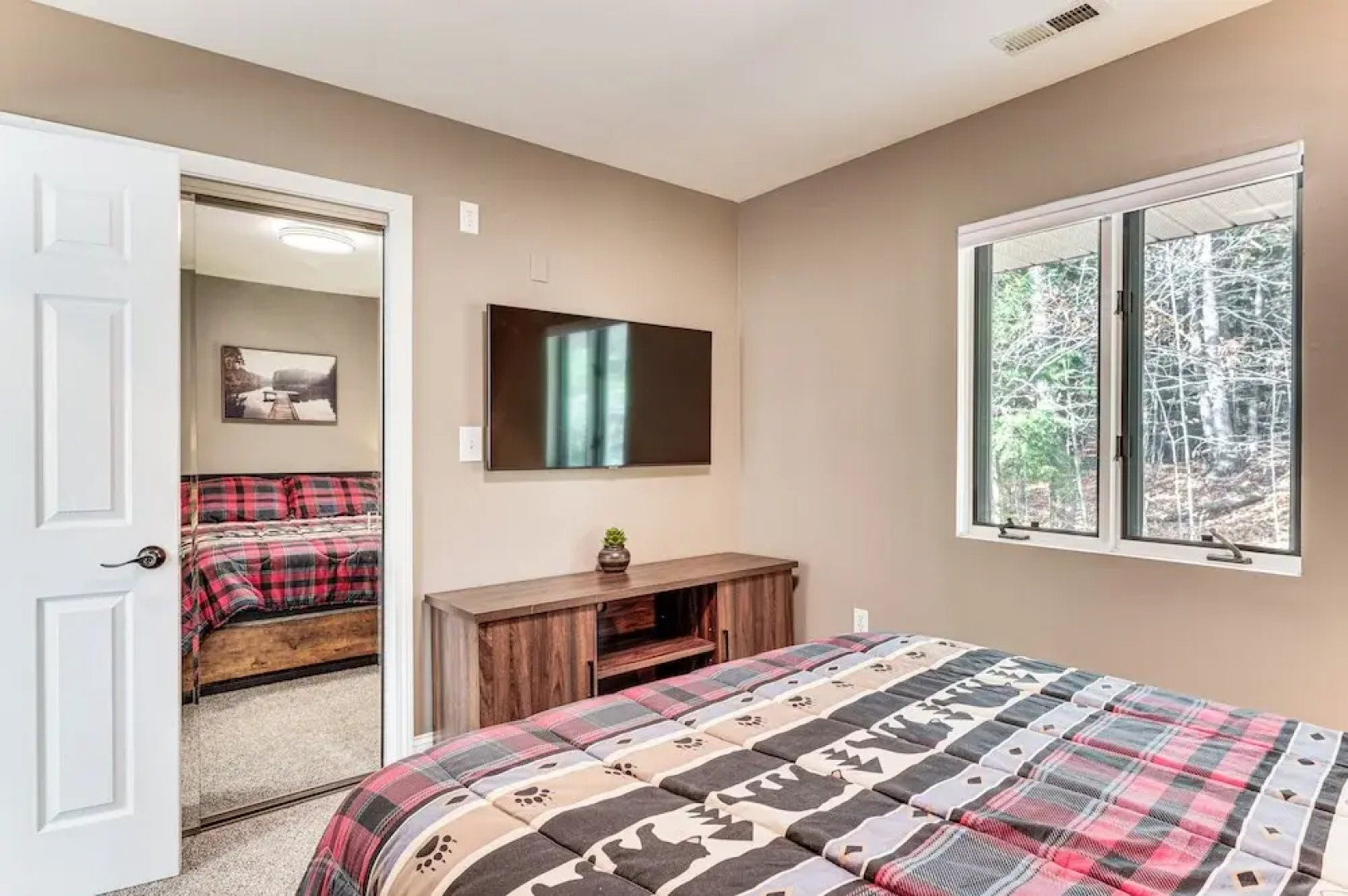 Campton Cabin Near White Mountain Nat'l Forest