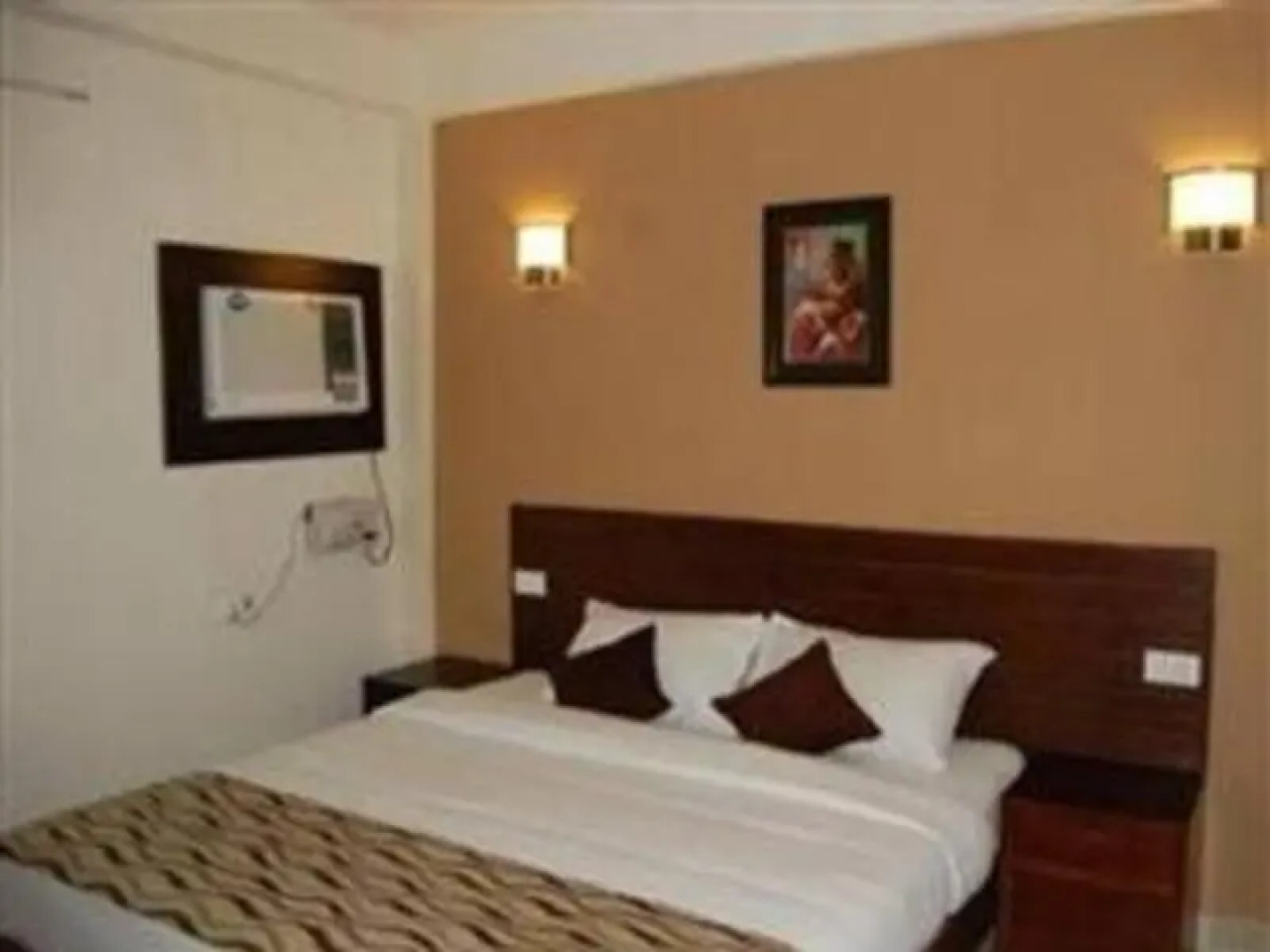 Clarks Inn Corbett Resort & SPA Corbett