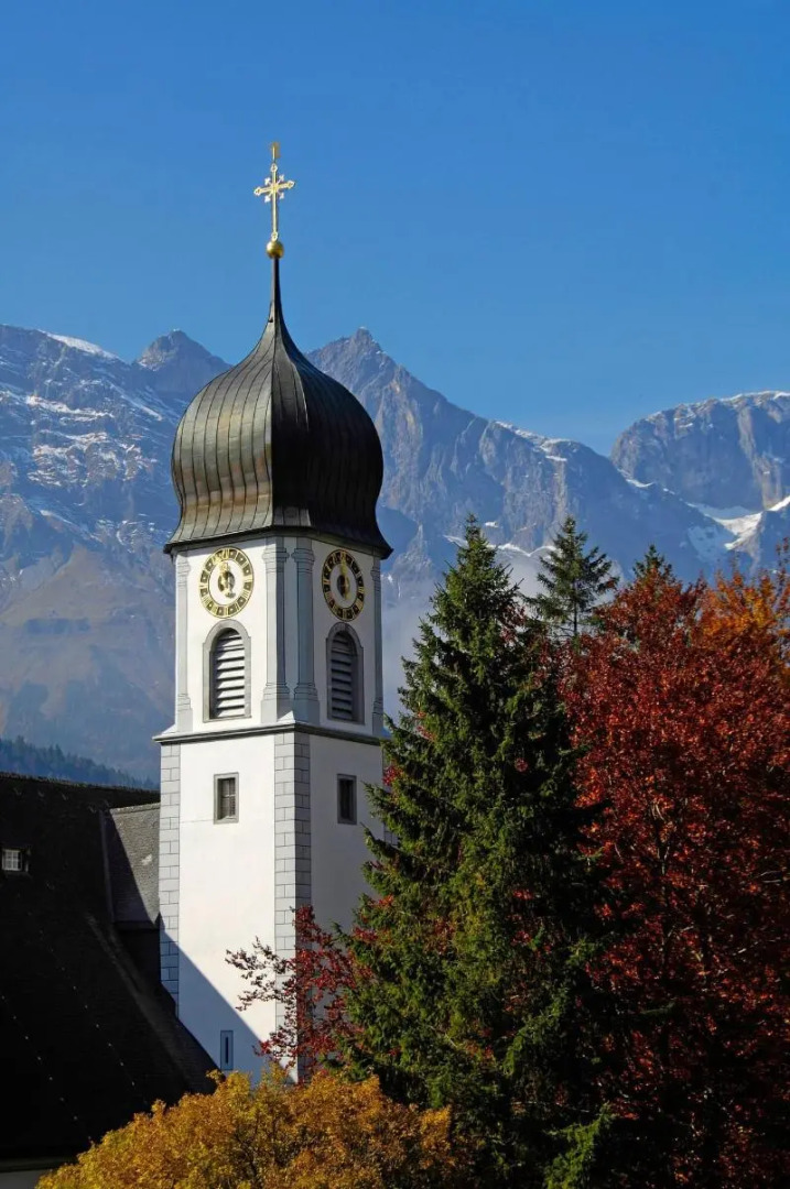 GRAND your home with common kitchens with self check-in