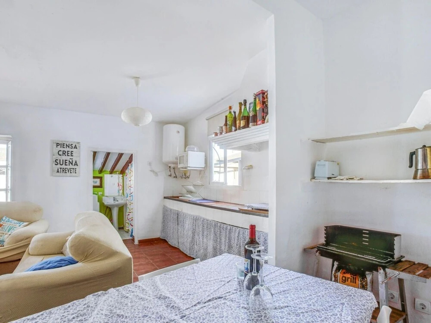 Chic Holiday Home in Benamargosa With Barbecue and Garden