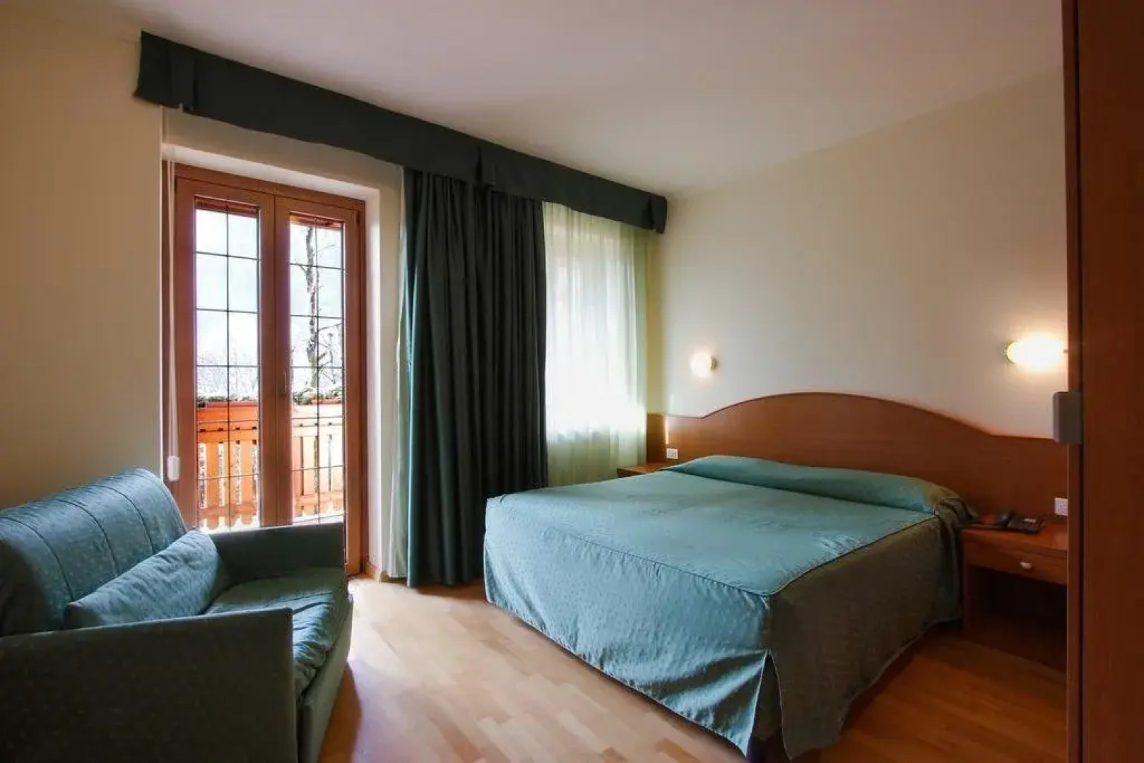 Hotel Centro Benessere Gardel