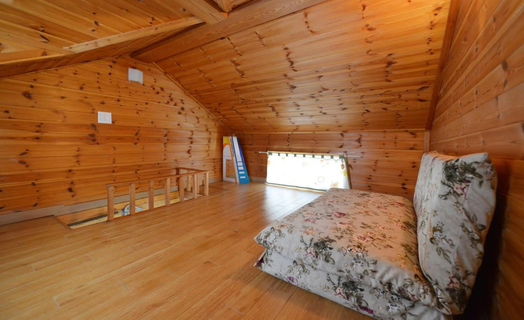 Bohemian couple pension