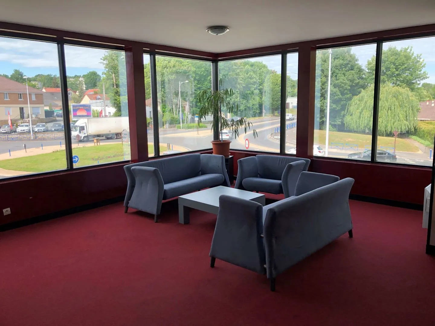 Kyriad Saint Fargeau Ponthierry Apollonia