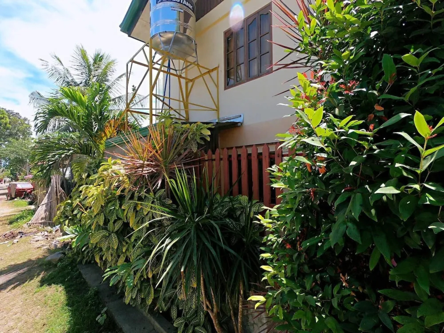 Woodside Rogers Residence