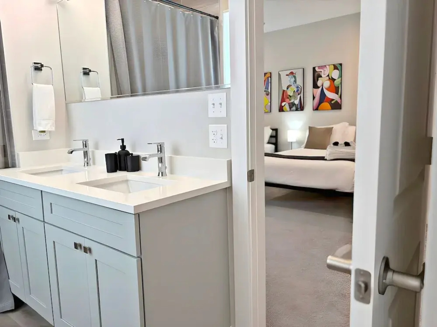 4BR Townhouse with Parking - WV rep 3