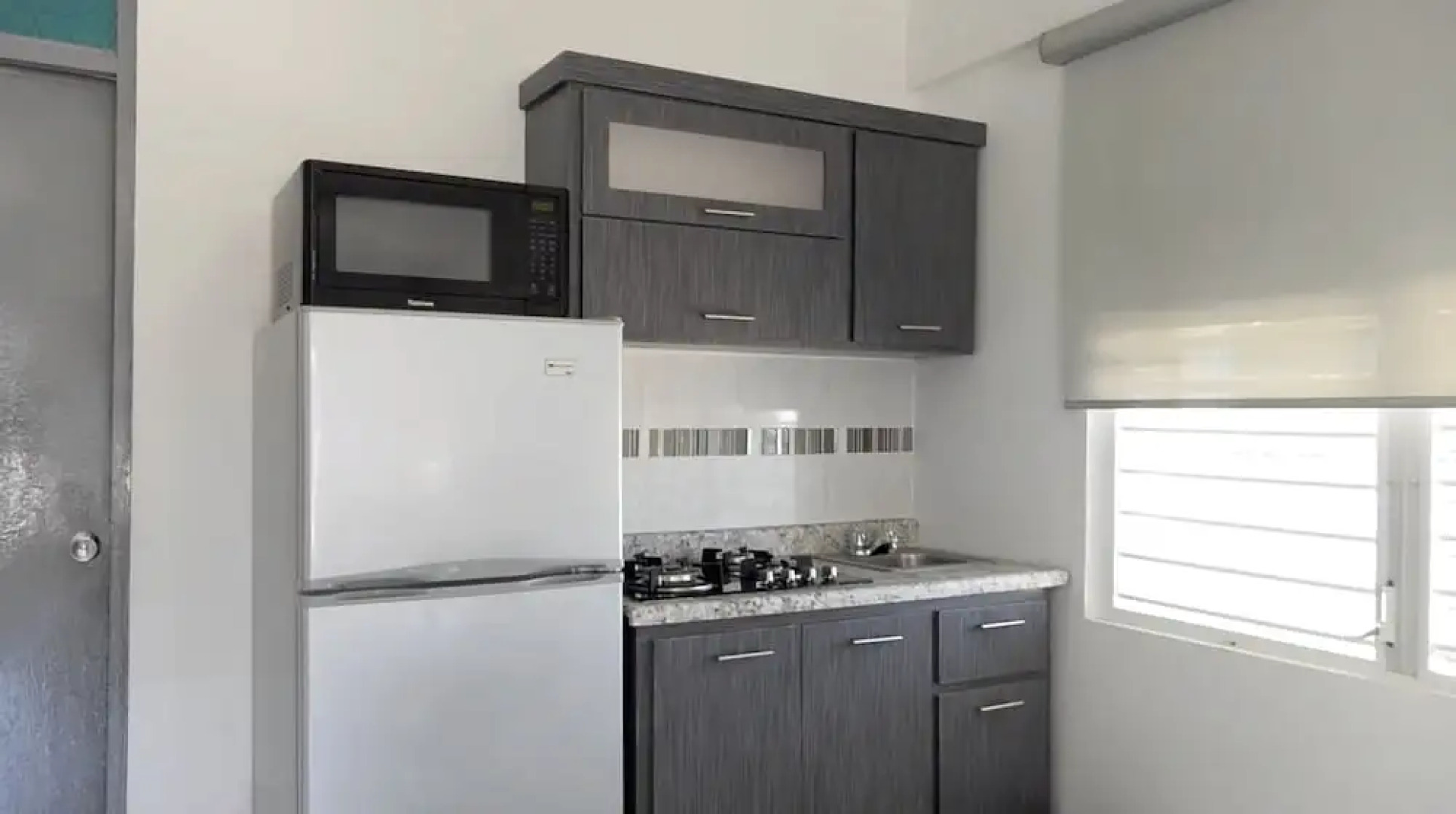 Luichy's Seaside Hotel