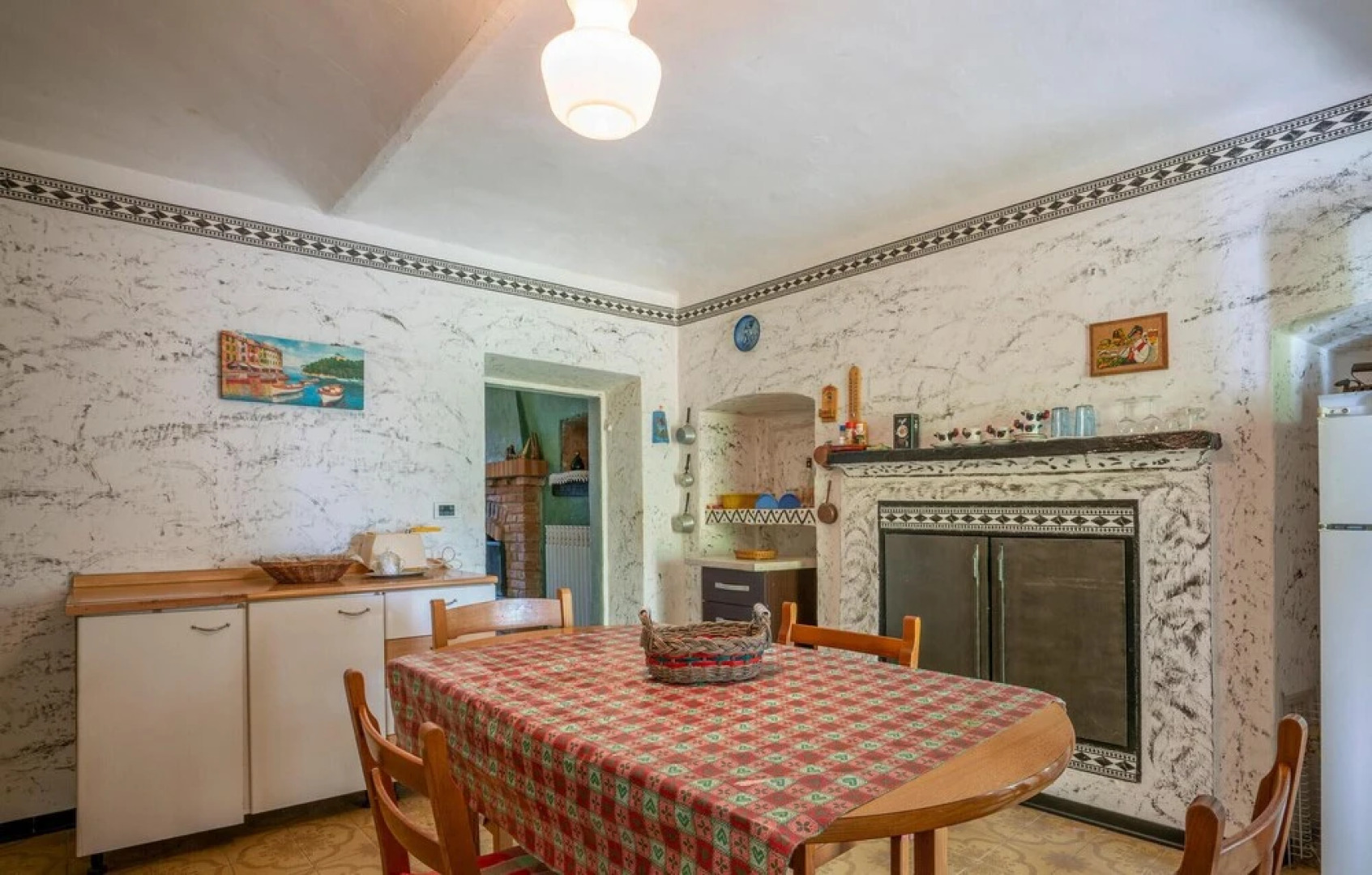 Beautiful Home in Vignale Monferrato With Wifi and 4 Bedrooms