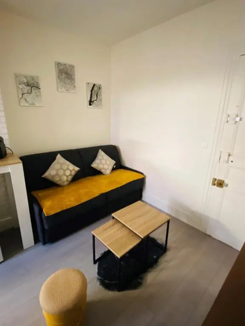 ENGHIEN-LES-BAINS: studio au cœur du centre ville.