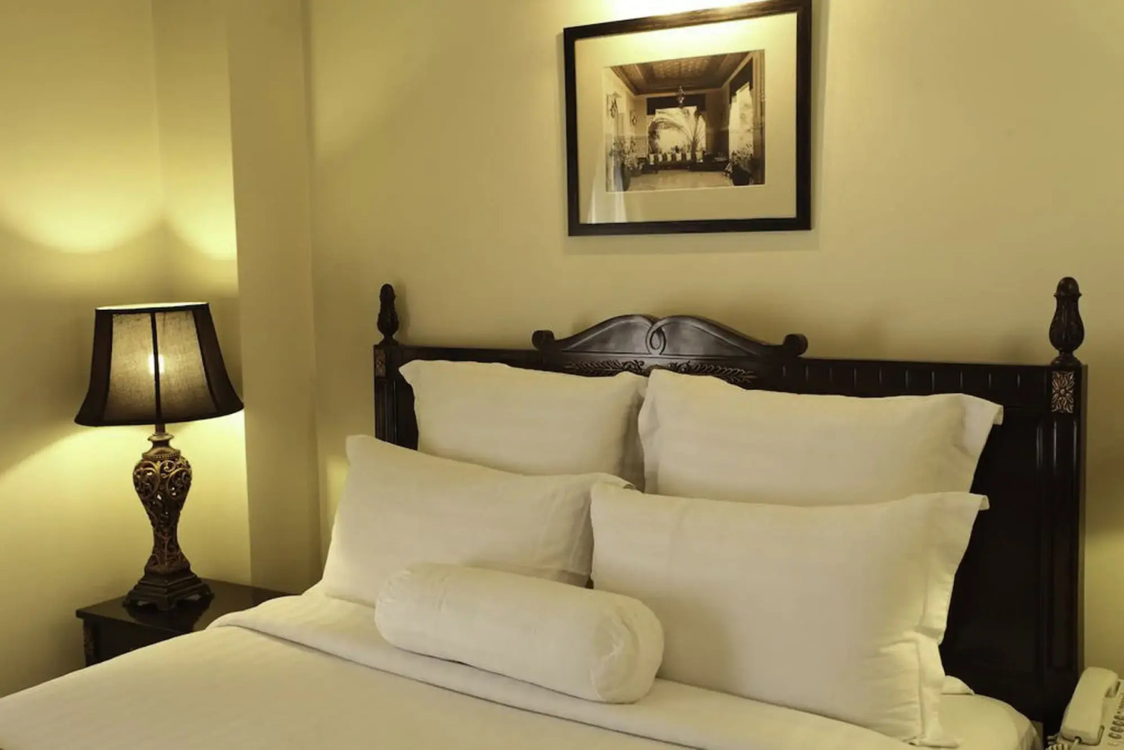 Heritage Luxury Suites- ALL Suite Hotel