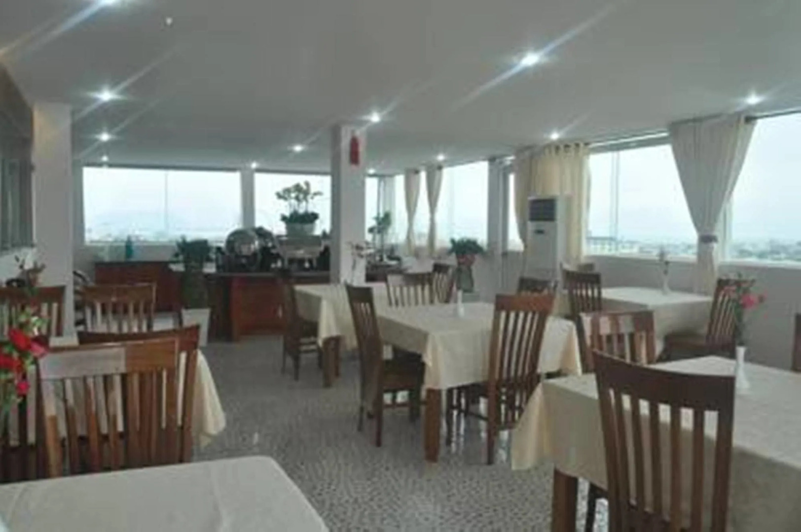 A25 Hotel - 137 Nguyen Du DN