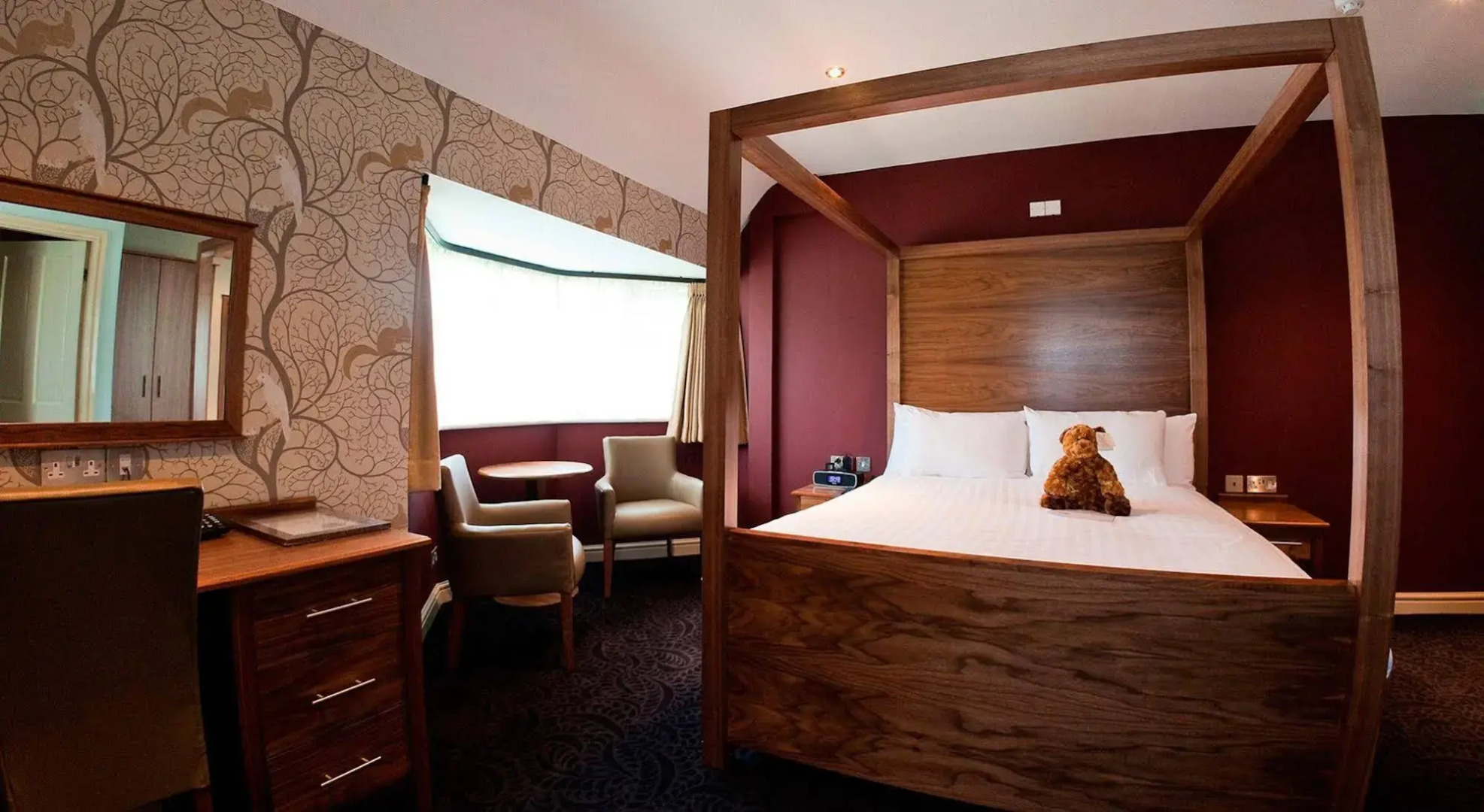 The Dog and Doublet Inn