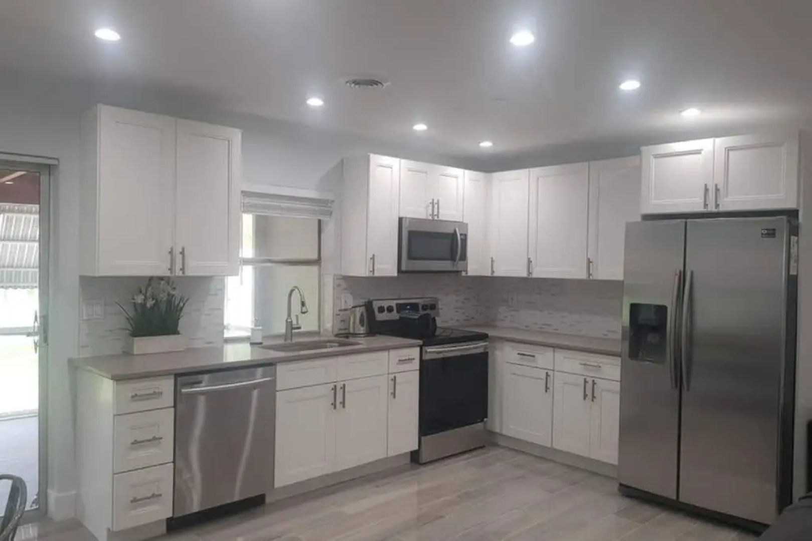 Lakeside Vacation Home