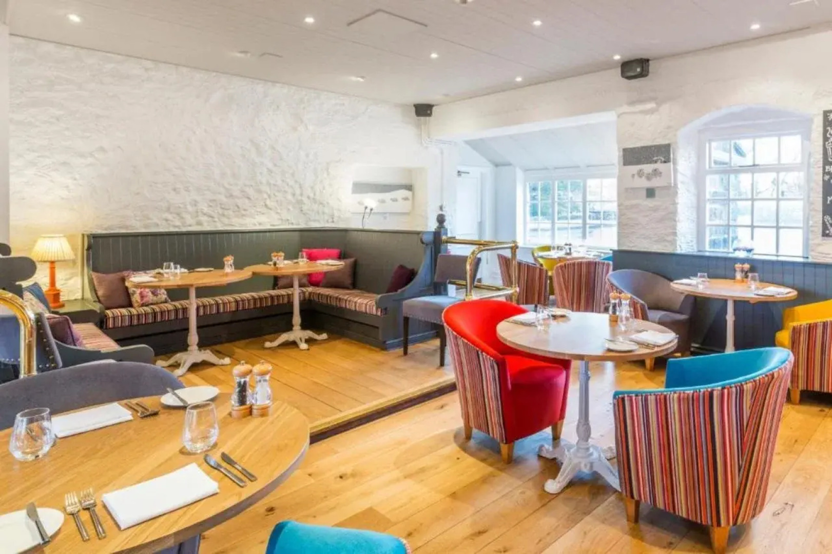 The Devonshire Arms Hotel