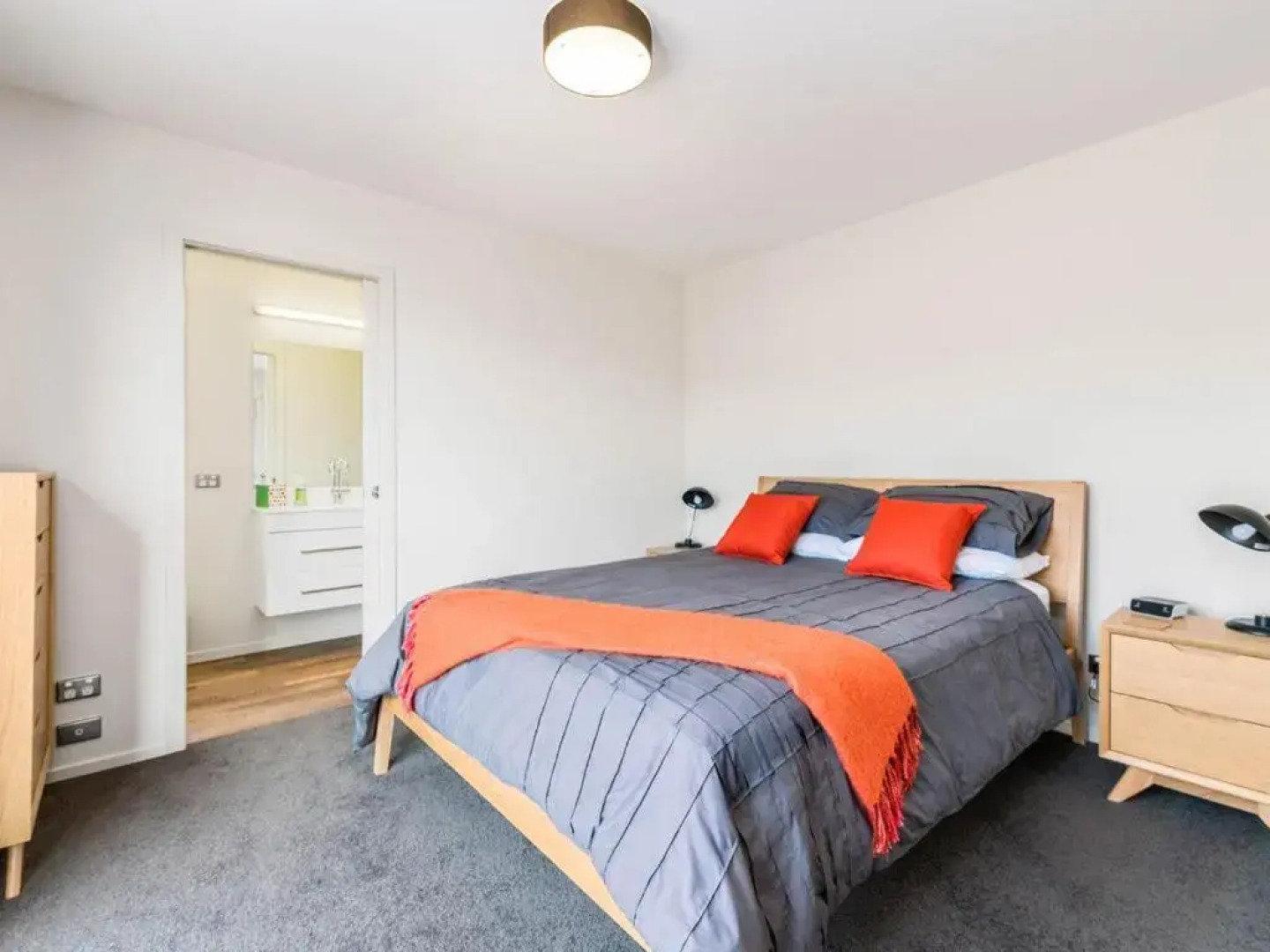 Pisa View Paradise - Cromwell Holiday Home